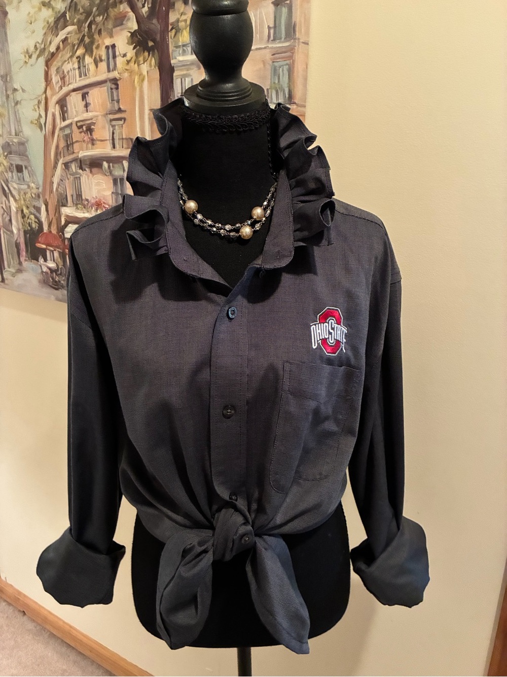 Ohio State  Black Ruffle-Collar Button-Down Shirt
